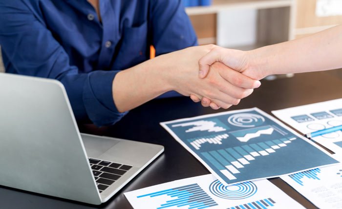 Meta vs Google Ads: kas geriau rangos verslui?